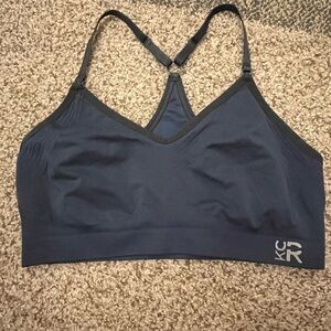 🌻🌻3 for $30🌻🌻Kenneth Cole Reaction Dark Blue Sports Bra